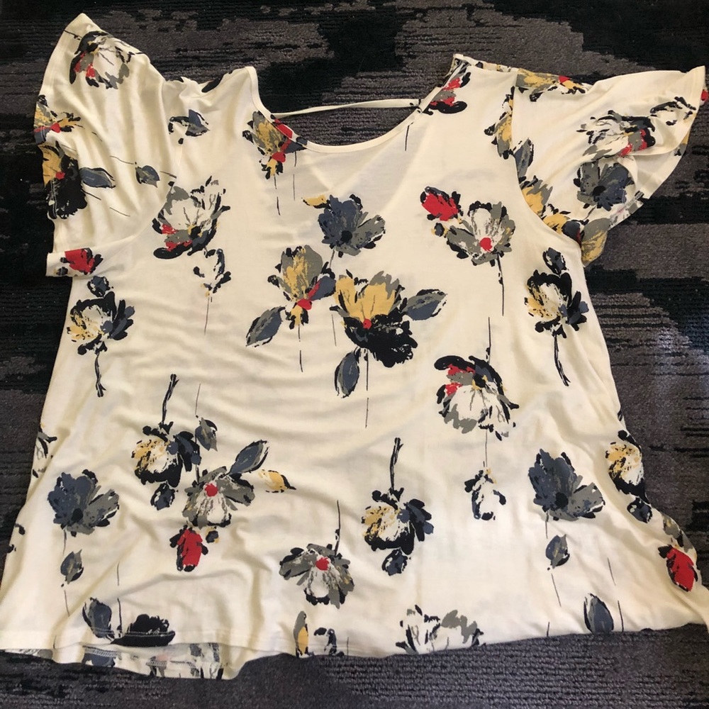 Maurices flutter sleeve top